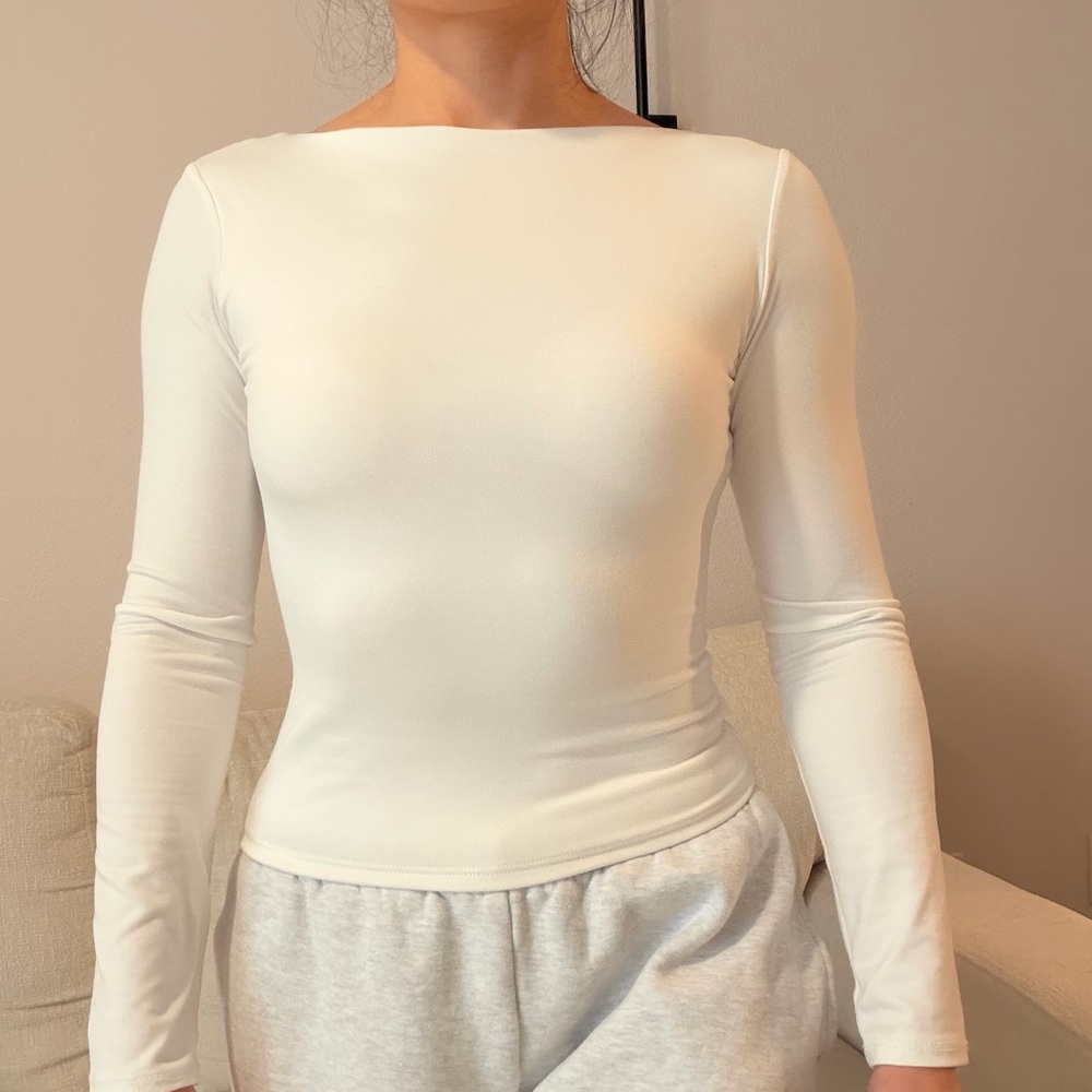 American Threads Classic White Long Sleeve Tee
